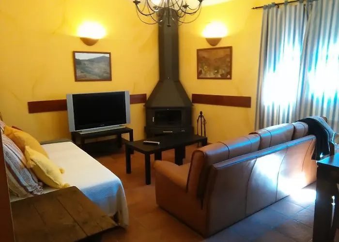 Luna Menguante * Robledillo De Gata